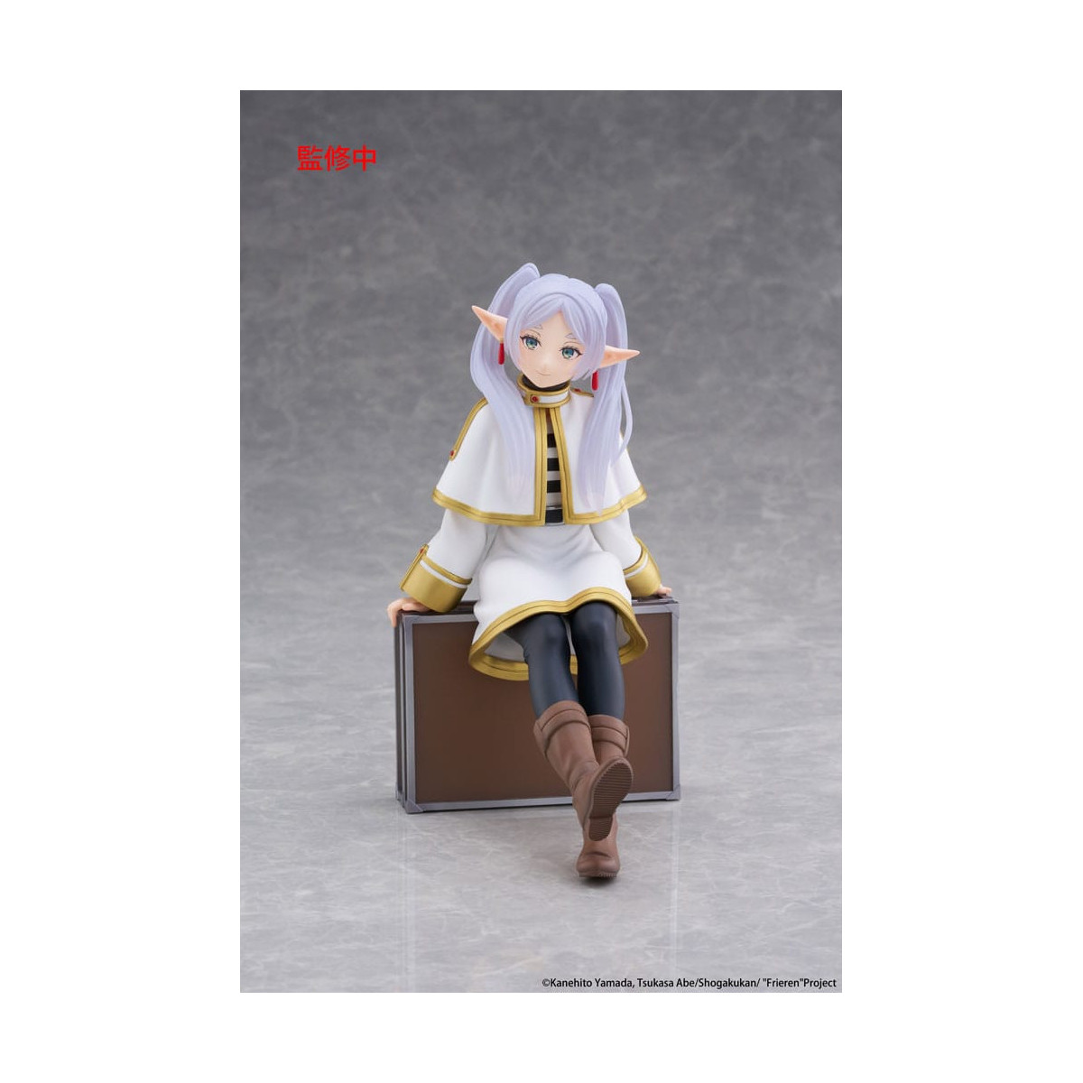 Taito - Sobremesa Lindo Figura Frieren Maletín Ver. - Frieren: Más allá del fin del viaje