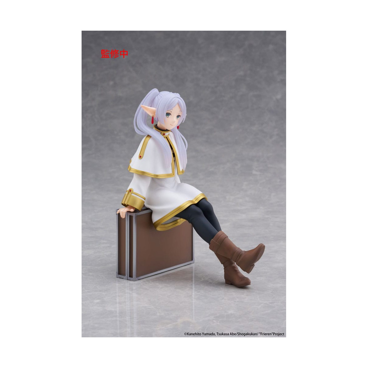 Taito - Sobremesa Lindo Figura Frieren Maletín Ver. - Frieren: Más allá del fin del viaje