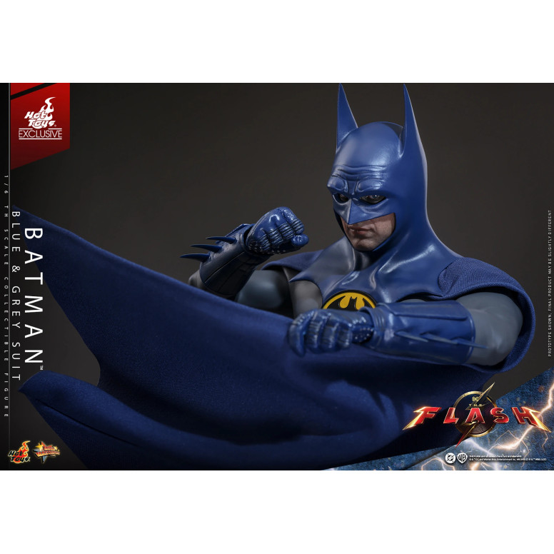 Hot Toys - Batman (Traje Azul y Gris) Movie Masterpiece 1/6 The The Flash - Hot Toys Exclusivo