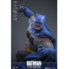 Hot Toys - BATMAN - Batman: El Caballero Oscuro Regresa (Battle Damaged Version) Comic Masterpiece 1/6