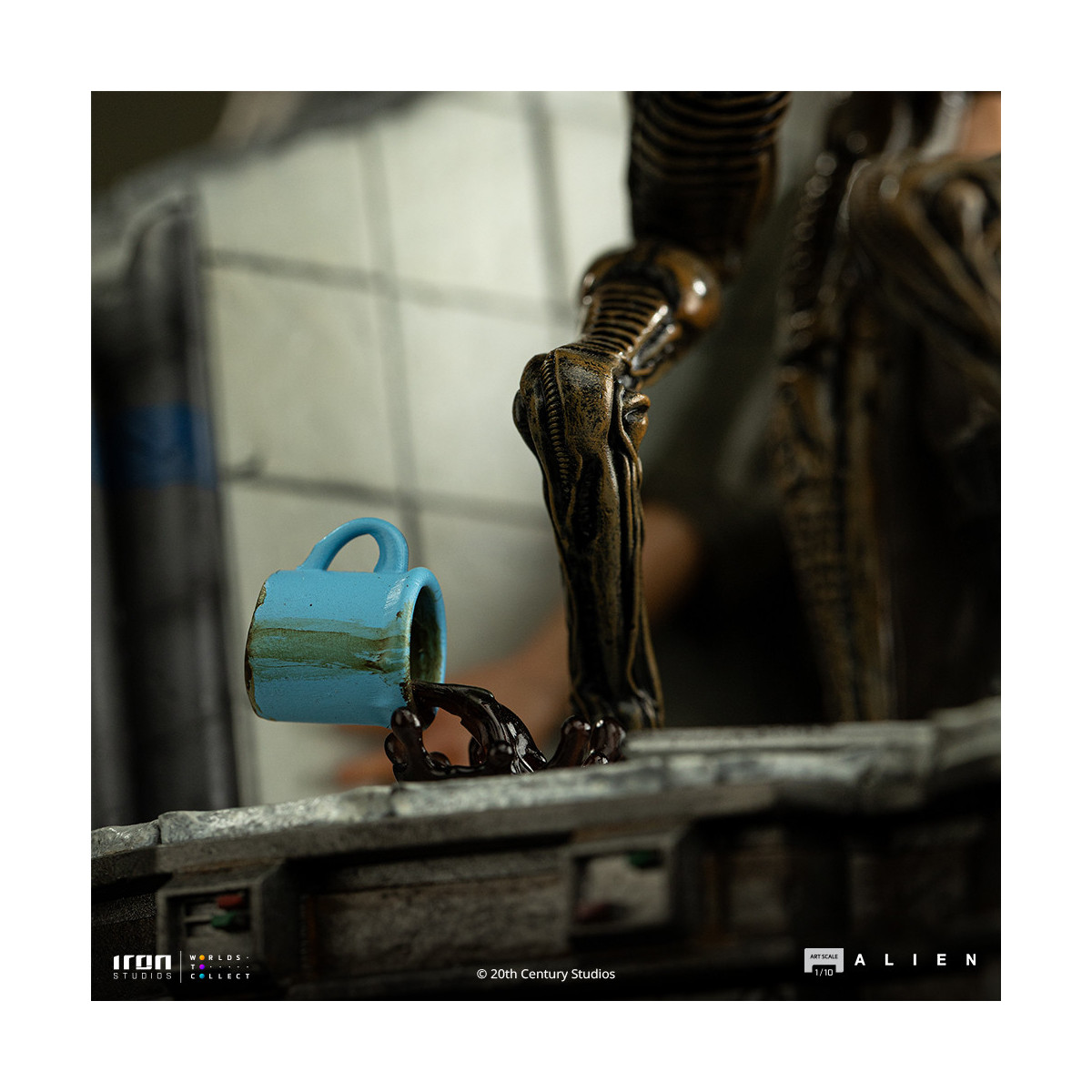 Iron Studios Ellen Ripley y el perro Alien - Arte Escala 1/10 - Alien 3