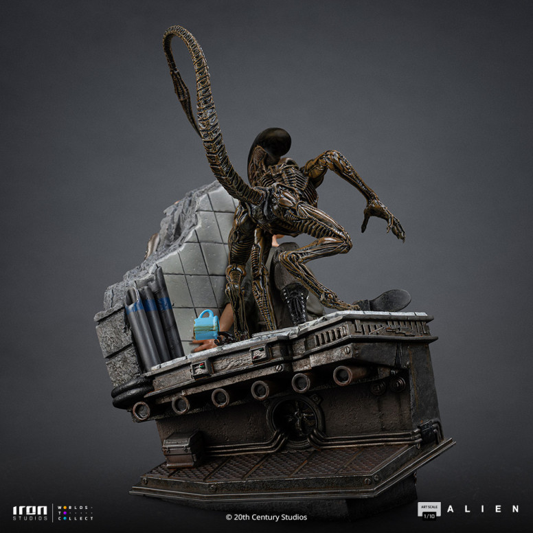 Iron Studios Ellen Ripley y el perro Alien - Arte Escala 1/10 - Alien 3