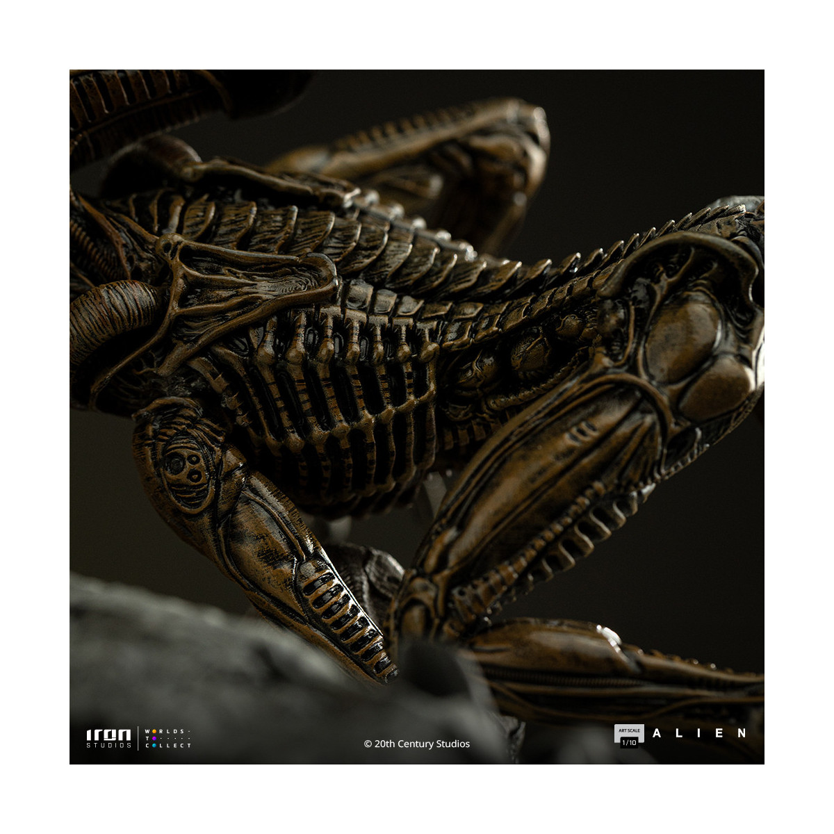 Iron Studios Ellen Ripley y el perro Alien - Arte Escala 1/10 - Alien 3