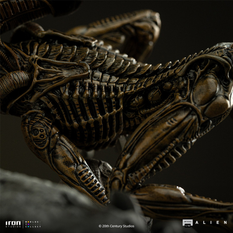 Iron Studios Ellen Ripley y el perro Alien - Arte Escala 1/10 - Alien 3