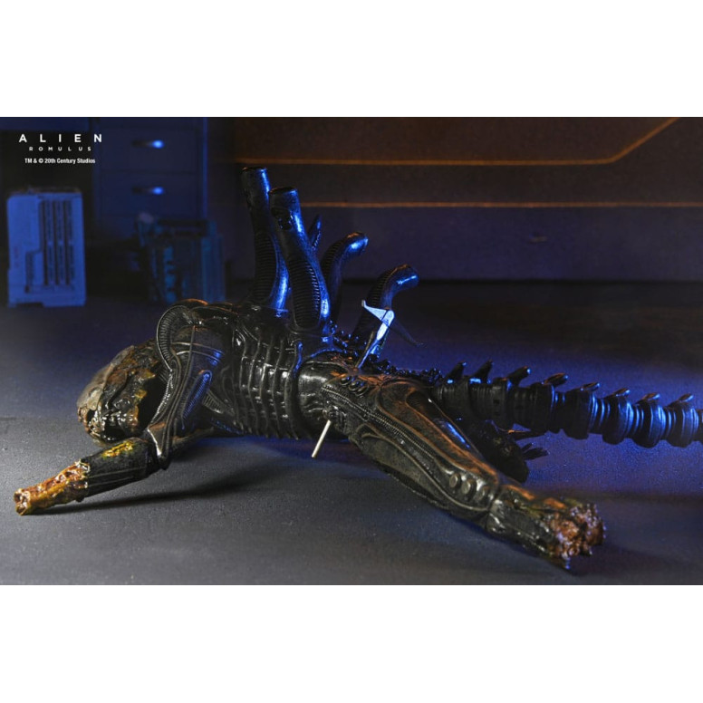 Neca - Alien: Romulus - Deluxe Suspendido Laboratorio Xenomorfo XX121