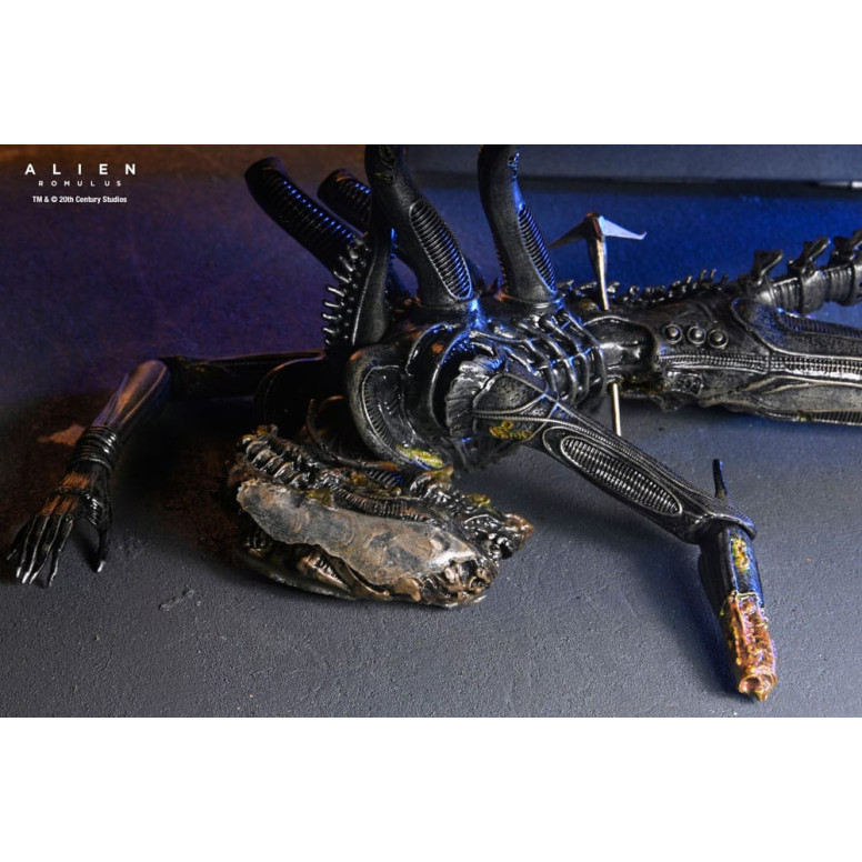 Neca - Alien: Romulus - Deluxe Suspendido Laboratorio Xenomorfo XX121