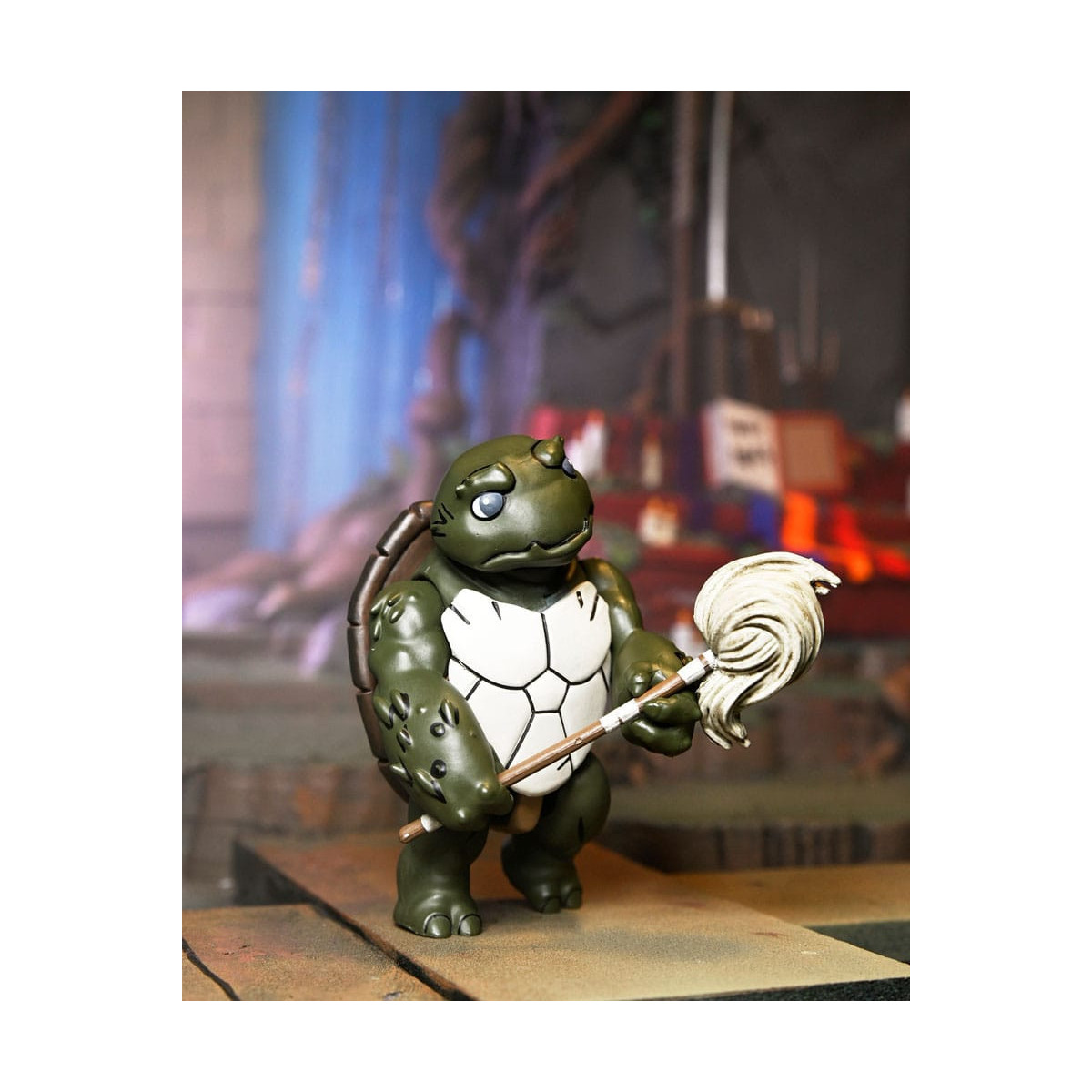 NECA - IDW Comics - Ultimate Casey Marie con Bebé Odyn y Uno - El Último Ronin: Años Perdidos- TMNT