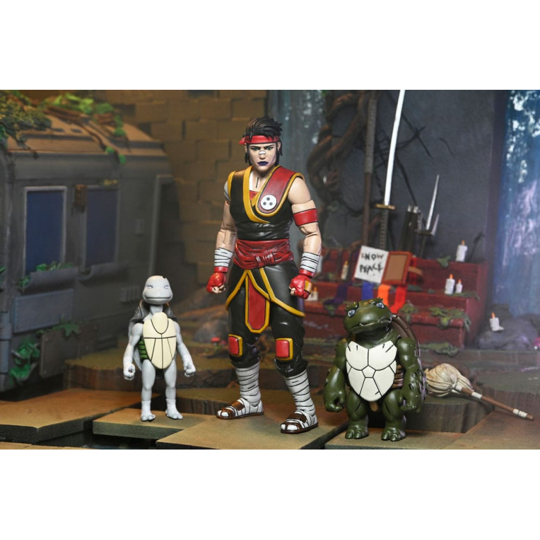 NECA - IDW Comics - Ultimate Casey Marie con Bebé Odyn y Uno - El Último Ronin: Años Perdidos- TMNT