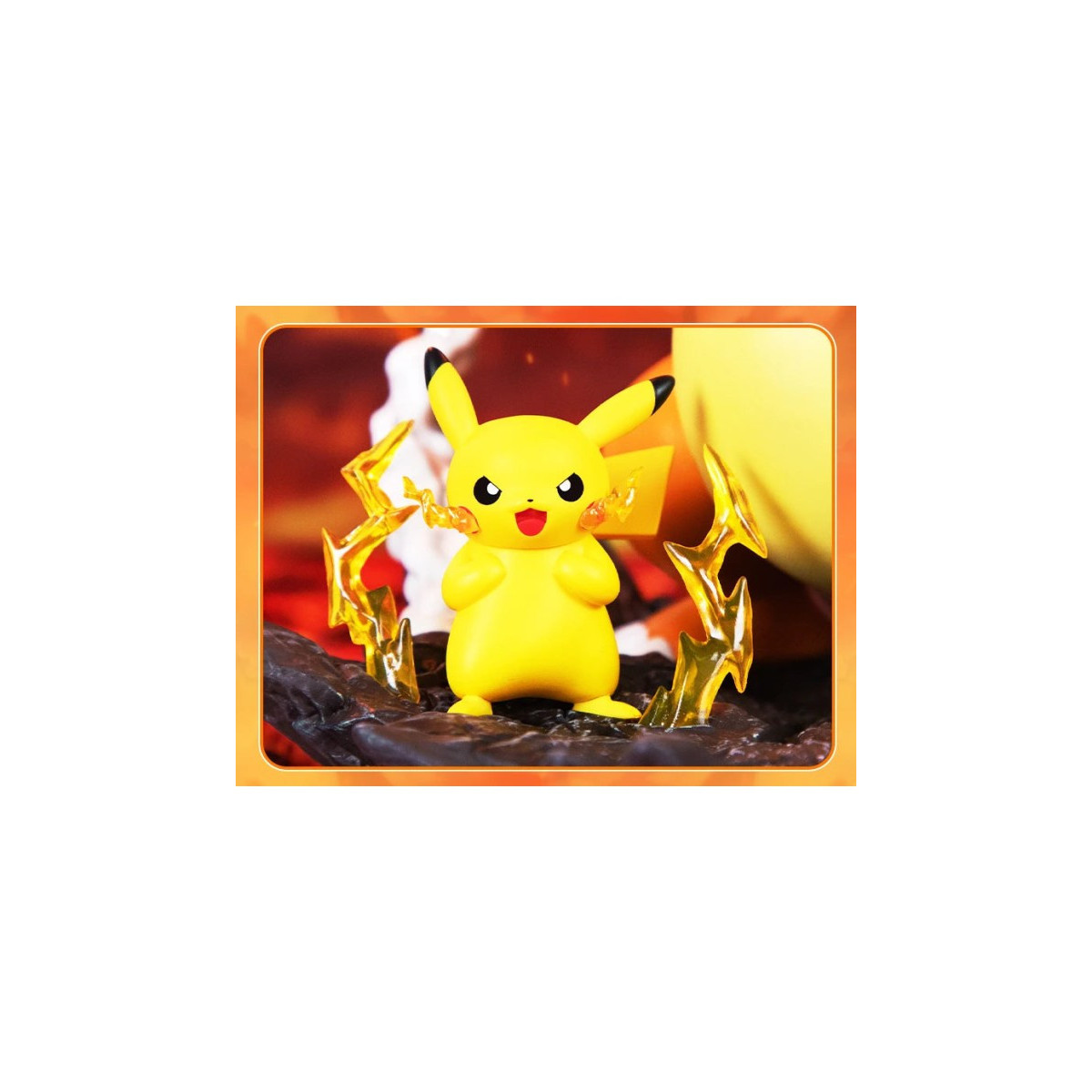 Funism - Pokemon Prime Figura - PIKACHU Y DRACAUFEU