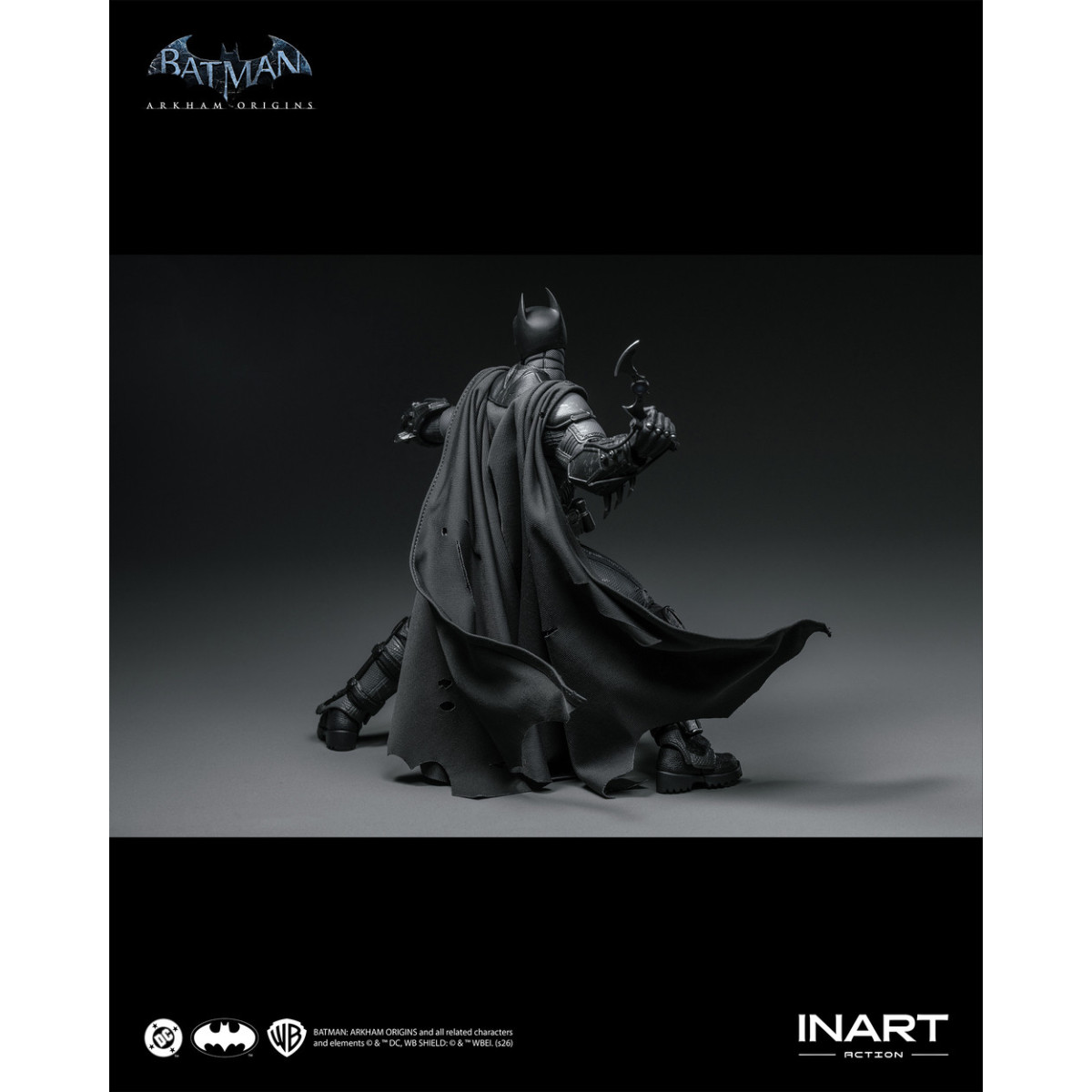 INART - Batman (Battle Damaged Version) - Batman: Arkham Origins Figura a escala 1/12