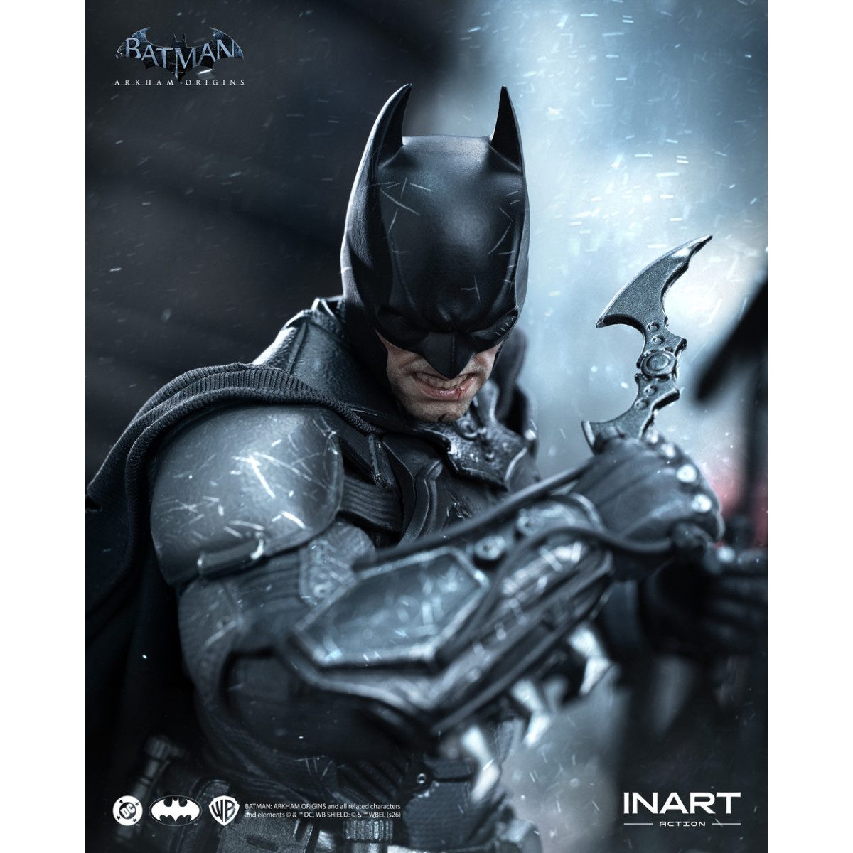 INART - Batman (Battle Damaged Version) - Batman: Arkham Origins Figura a escala 1/12