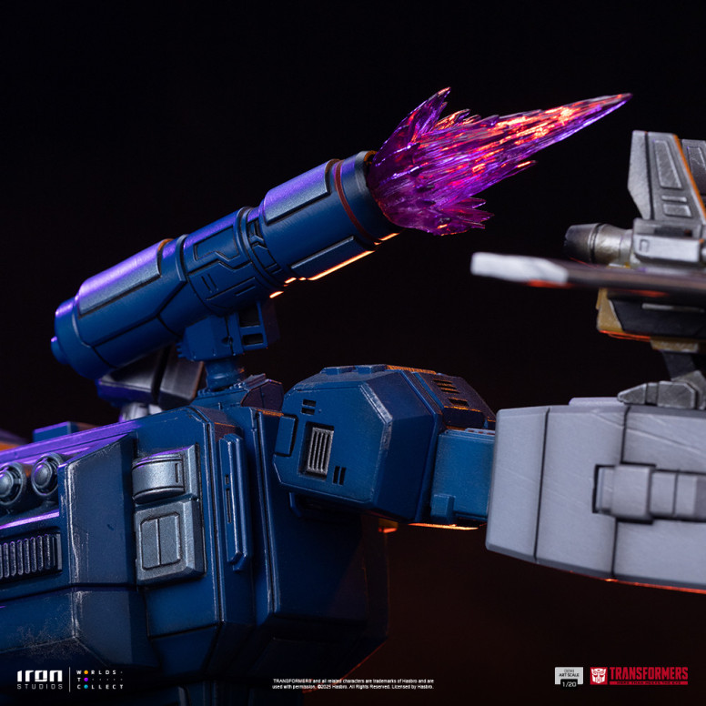 Iron Studios - Transformers - Soundwave Demi Art Escala 1/20