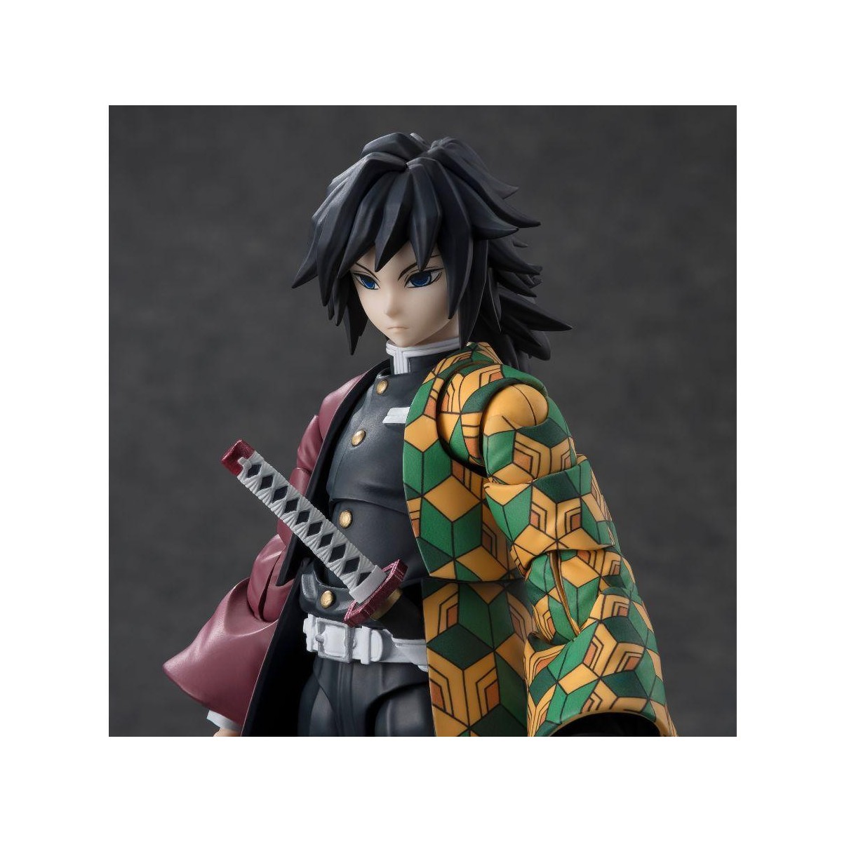 Tamashii Bandai - Giyu Tomioka - Cazadora de demonios SH Figuarts SHF