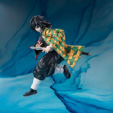 Tamashii Bandai - Giyu Tomioka - Cazadora de demonios SH Figuarts SHF