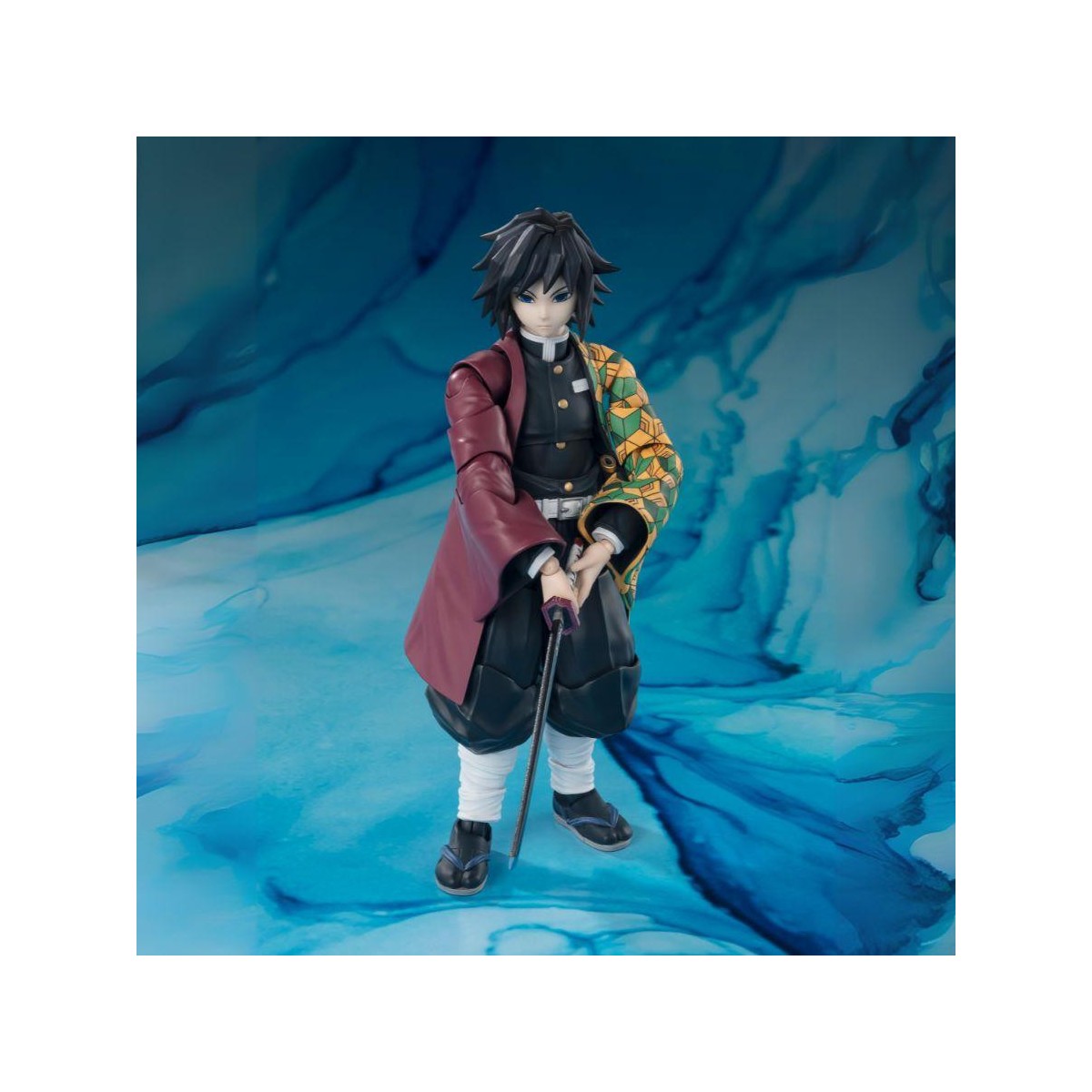 Tamashii Bandai - Giyu Tomioka - Cazadora de demonios SH Figuarts SHF