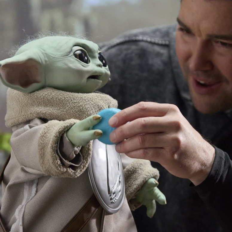 Hasbro Star Wars - Ultimate Grogu 1/1 (figura animatrónica) - El Mandaloriano y Grogu