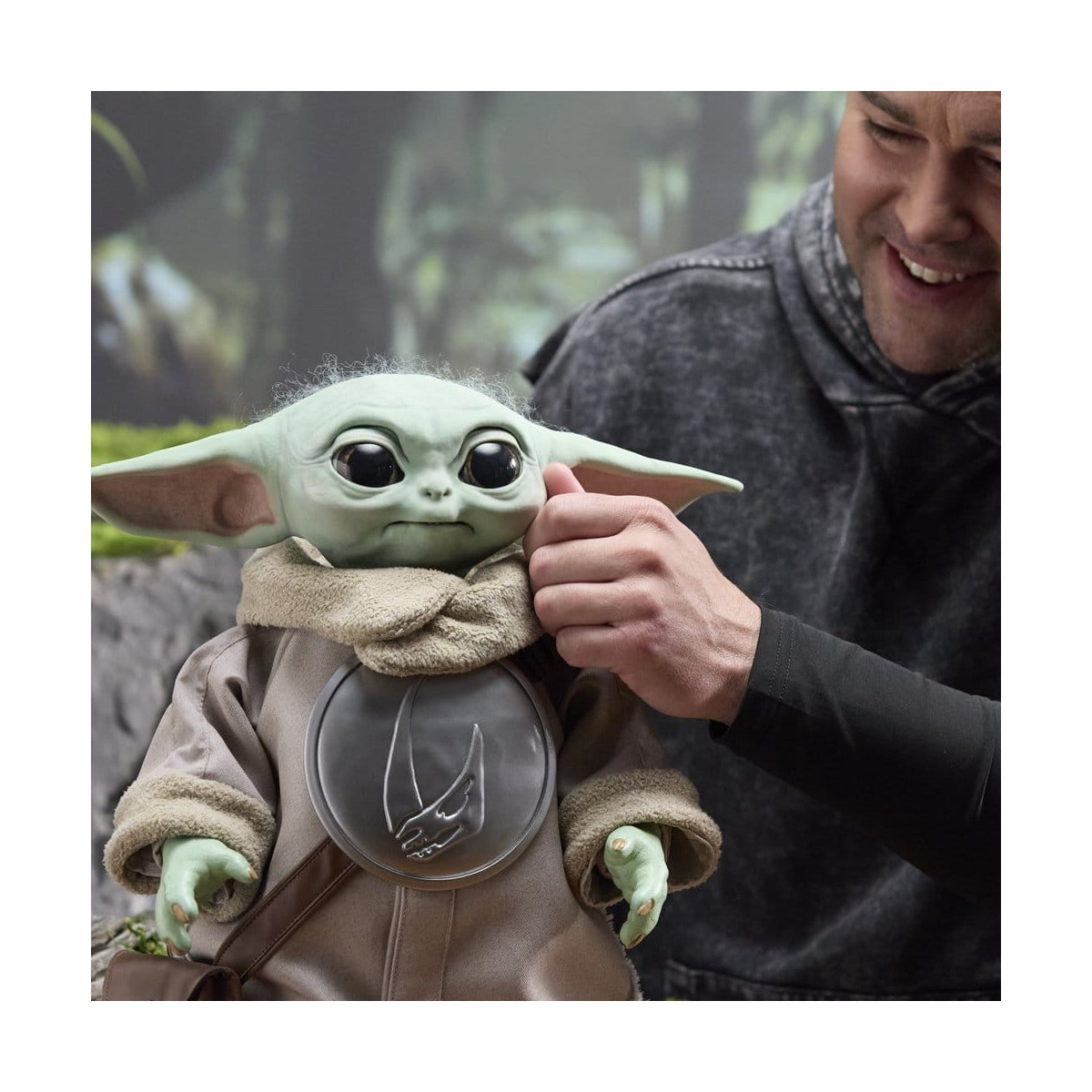 Hasbro Star Wars - Ultimate Grogu 1/1 (figura animatrónica) - El Mandaloriano y Grogu