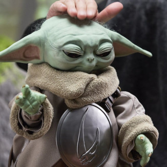 Hasbro Star Wars - Ultimate Grogu 1/1 (figura animatrónica) - El Mandaloriano y Grogu