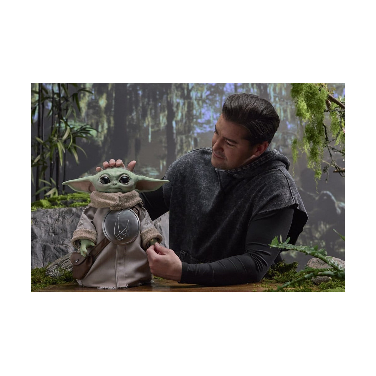 Hasbro Star Wars - Ultimate Grogu 1/1 (figura animatrónica) - El Mandaloriano y Grogu
