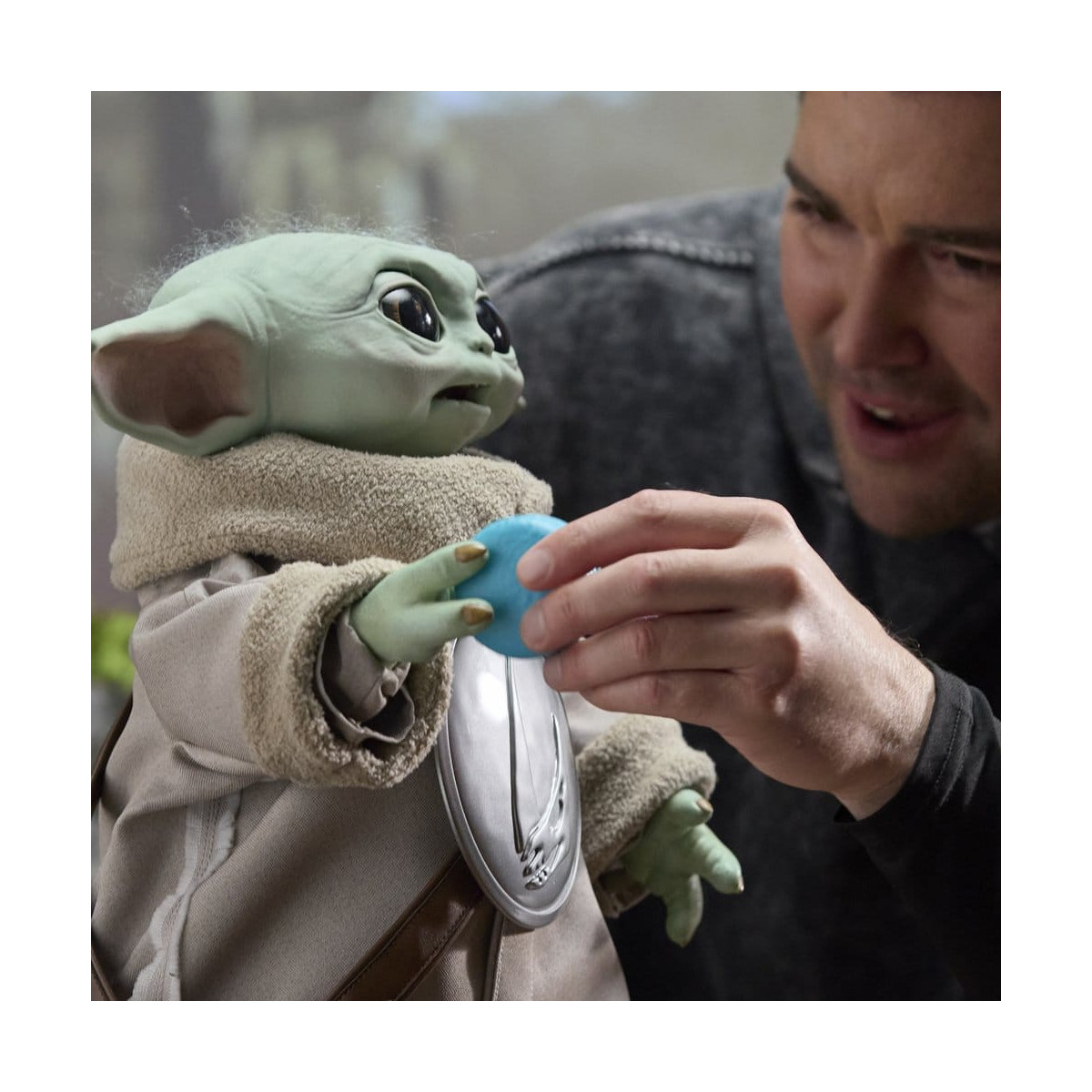 Hasbro Star Wars - Ultimate Grogu 1/1 Edición Coleccionista (figura animatrónica) - El Mandaloriano y Grogu