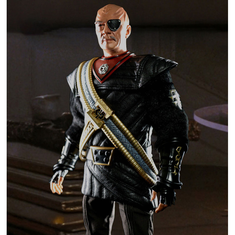 EXO-6 - Star Trek 6: Territorios inexplorados Figura 1/6 del General Chang