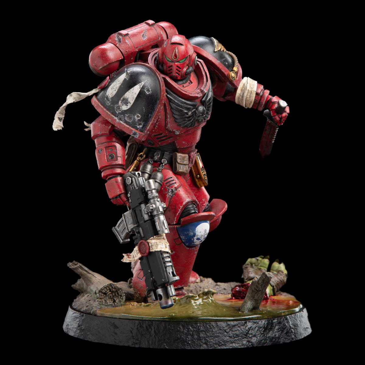 Weta Warhammer 40 000 - Sargento Intercesor 1/10 Blood Angels