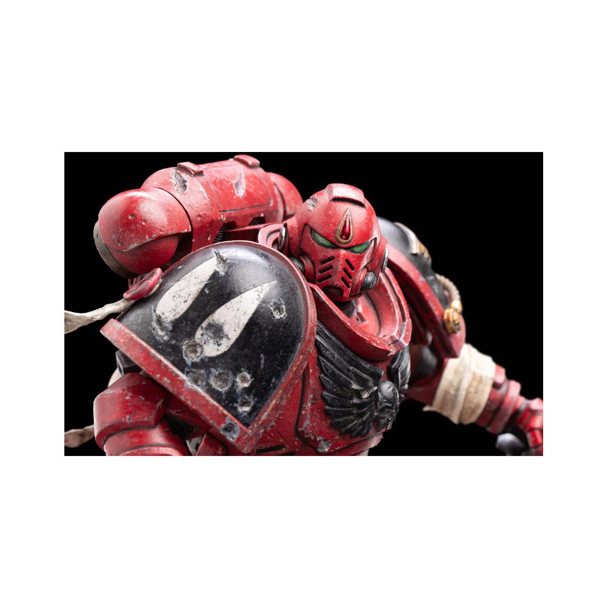 Weta Warhammer 40 000 - Sargento Intercesor 1/10 Blood Angels