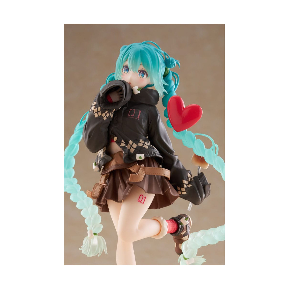 Taito - Hatsune Miku Fashion, versión para exterior