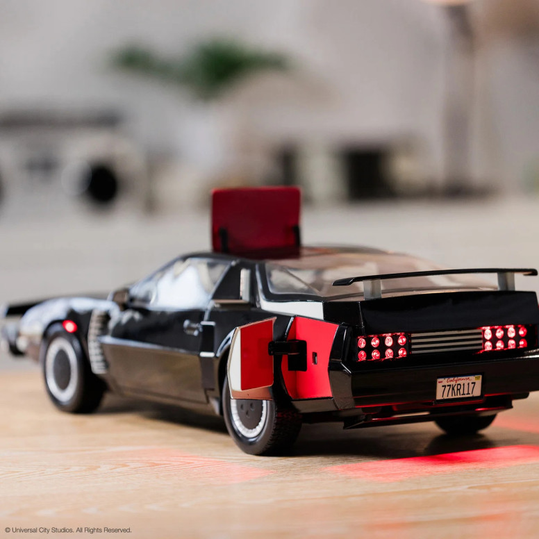 Takara Tomy - Knight Rider K2000 - Modelo a escala 1/10 de « K.I.T.T » en metal fundido