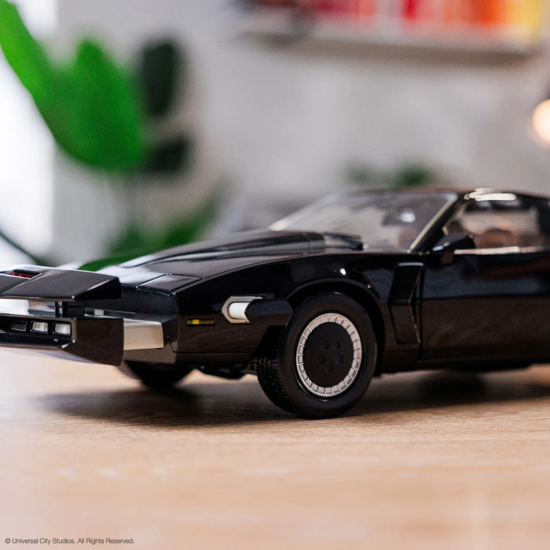 Takara Tomy - Knight Rider K2000 - Modelo a escala 1/10 de « K.I.T.T » en metal fundido