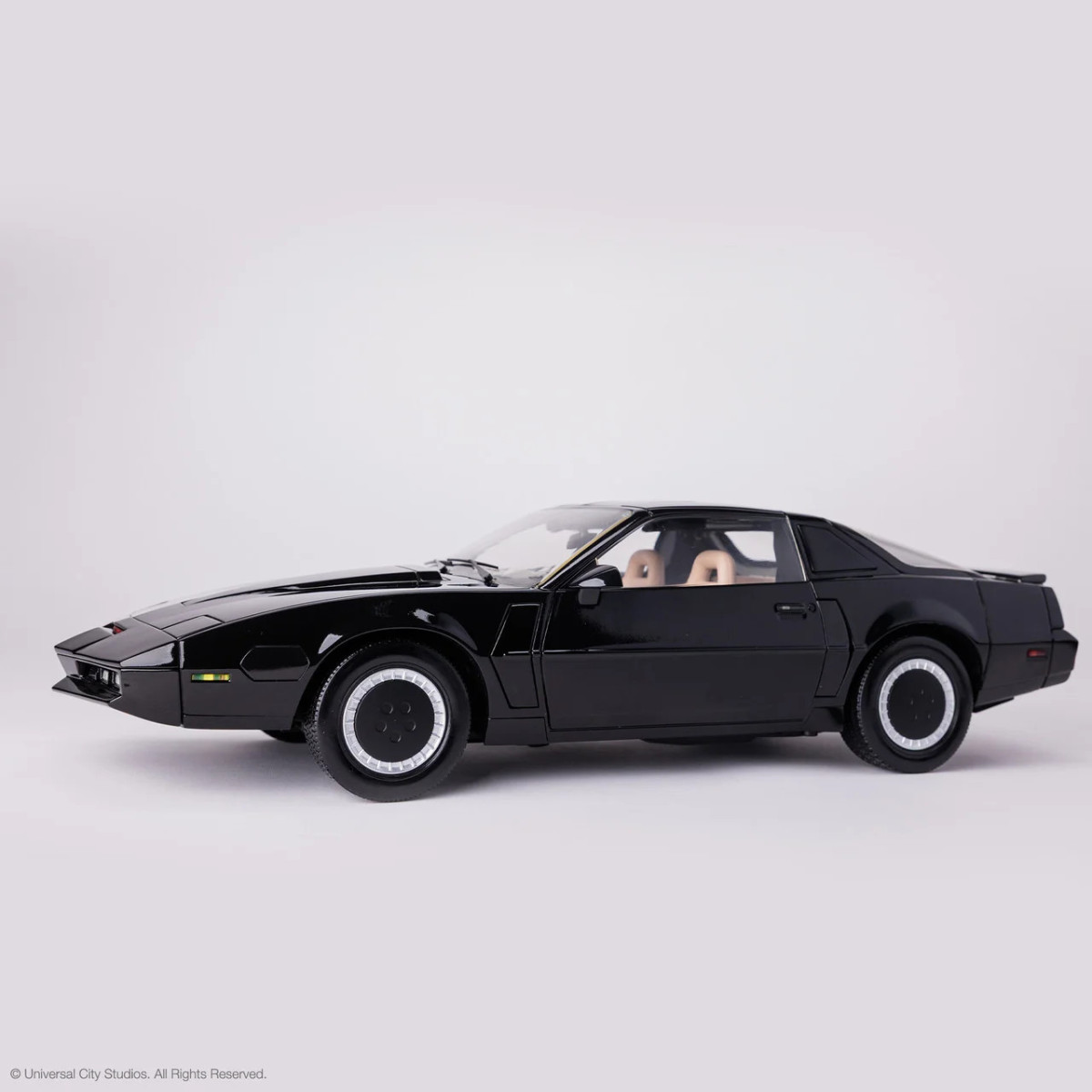 Takara Tomy - Knight Rider K2000 - Modelo a escala 1/10 de « K.I.T.T » en metal fundido