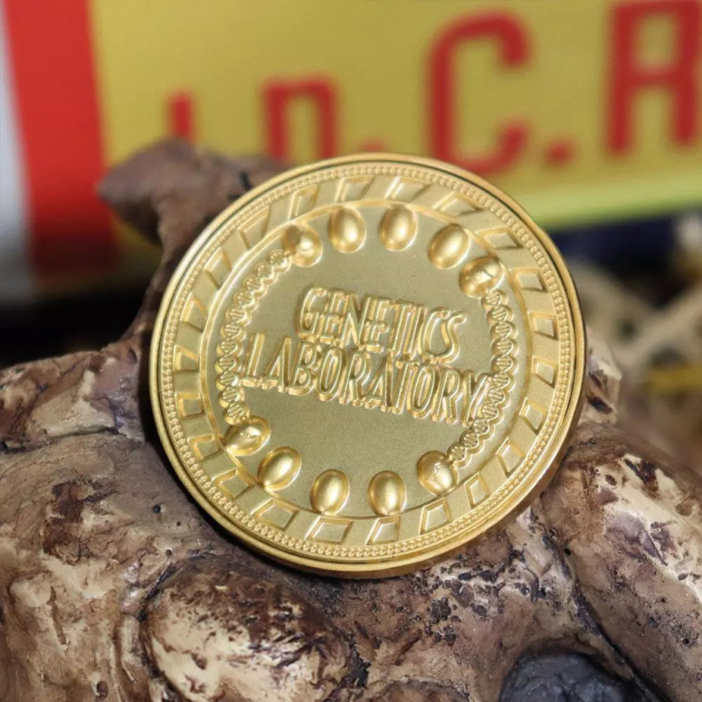 FaNaTtiK - Premio al Servicio del Laboratorio de Genética « Jurassic Park »