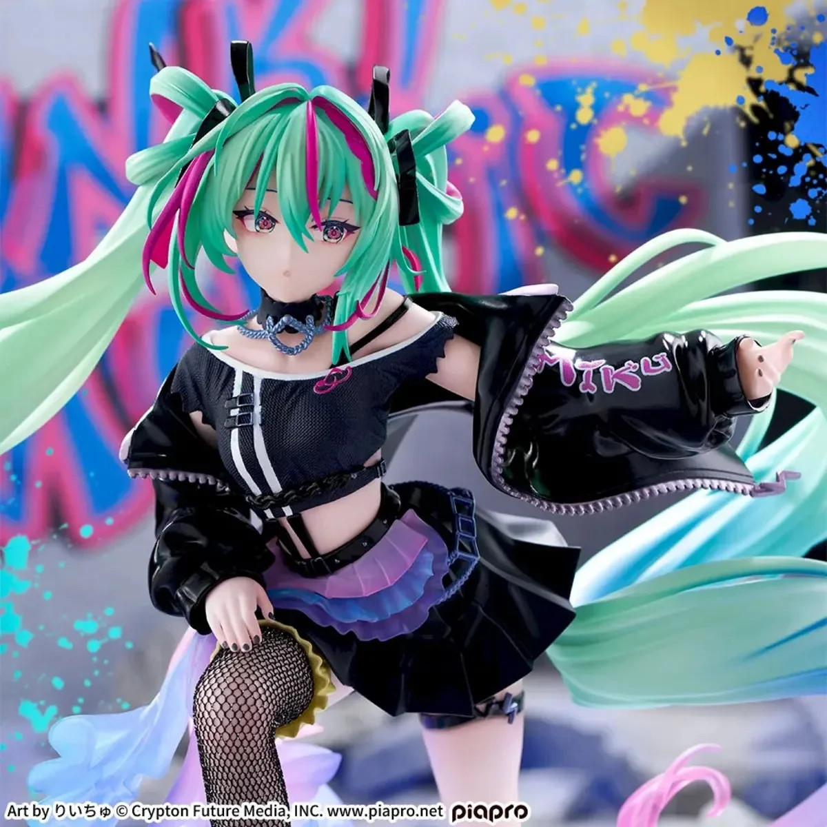 SEGA FIGURIZMA - ¡Hatsune Miku Punk! - Character Vocal Series 01: Hatsune Miku