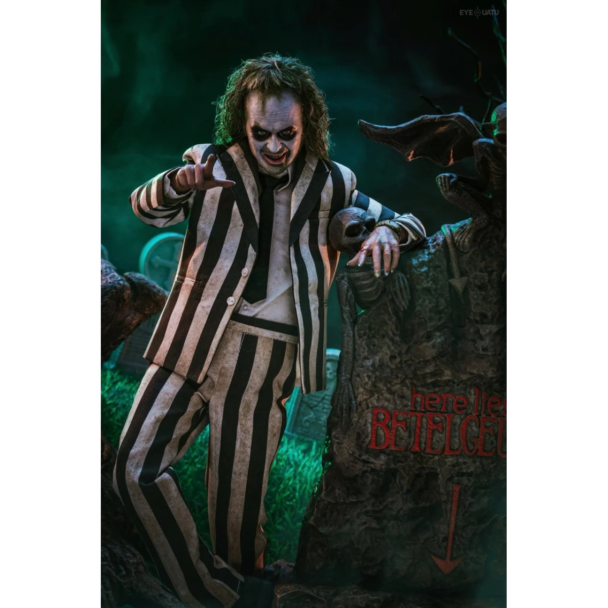 Hot Toys - Beetlejuice MMS 1/6 - Beetlejuice Beetlejuice Figurita
