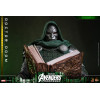 Hot Toys - Doctor Doom, versión Ultimate MMS907 a escala 1/6 - Avengers: Doomsday