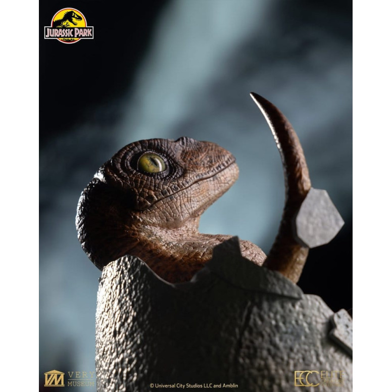 Toynami ECC Elite Creature Collectibles - Huevo de velociraptor a punto de eclosionar 1/1 - Jurassic Park