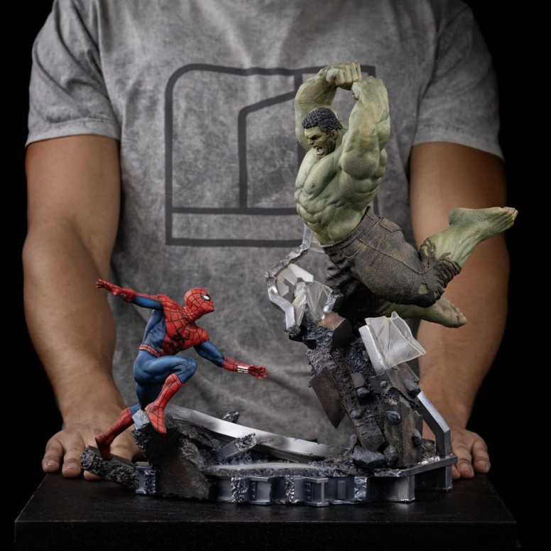 Iron Studios Marvel - Spider-Man contra Hulk: Spider-Man «Brand New Day» a escala 1/10