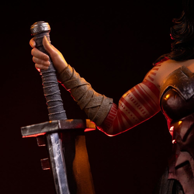 Iron Studios - DC Comics - « Wonder Woman » Absolute Art, escala 1/10
