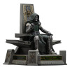 Iron Studios Marvel - Doctor Doom en el trono, escala 1/10 - Avengers: Doomsday