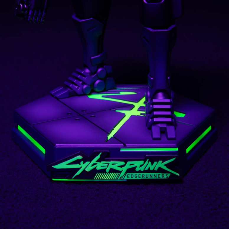 Dark Horse - Estatua de ADAM SMASHER de PVC - Cyberpunk Edgerunners