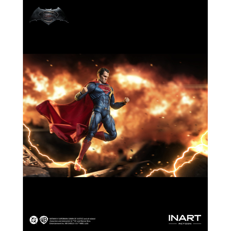 INART - Batman v Superman: El amanecer de la justicia - Figura de acción de Superman a escala 1/12