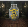 FaNaTtiK - Abridor de botellas « Resident Evil » con diseño de placa policial