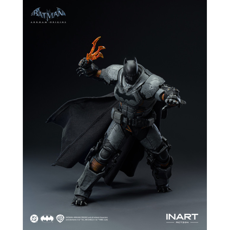 INART - Batman (traje XE) - Batman: Arkham Origins. Figura a escala 1/12