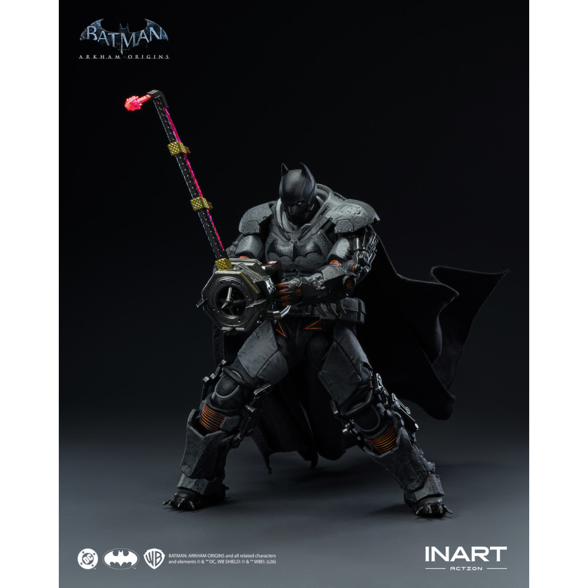 INART - Batman (traje XE) - Batman: Arkham Origins. Figura a escala 1/12