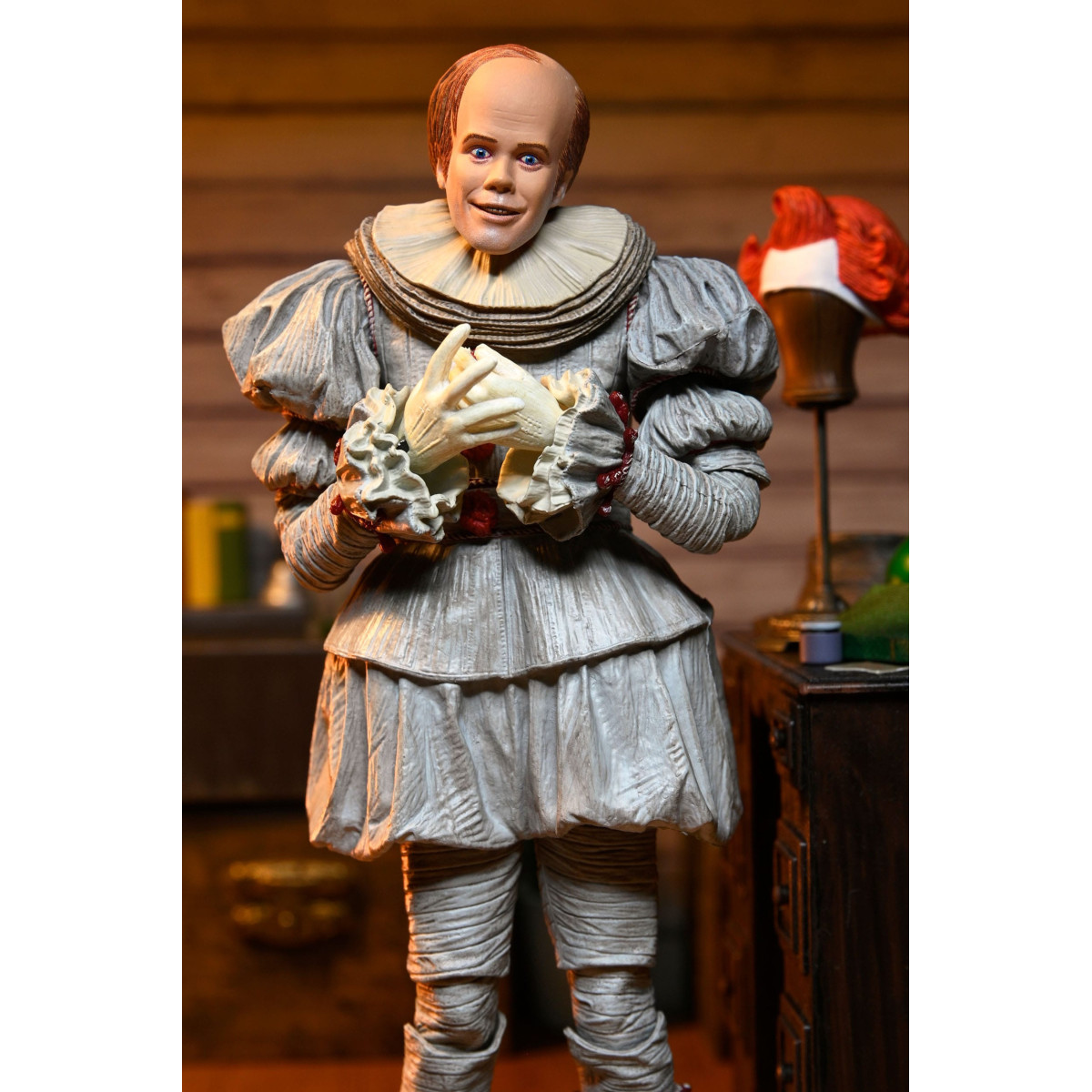 Neca IT - CA - Figura «Welcome To Derry» de Ultimate Bob Gray como Pennywise