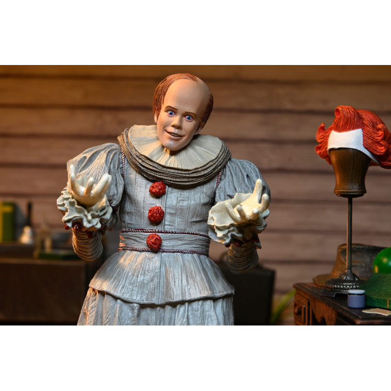 Neca IT - CA - Figura «Welcome To Derry» de Ultimate Bob Gray como Pennywise