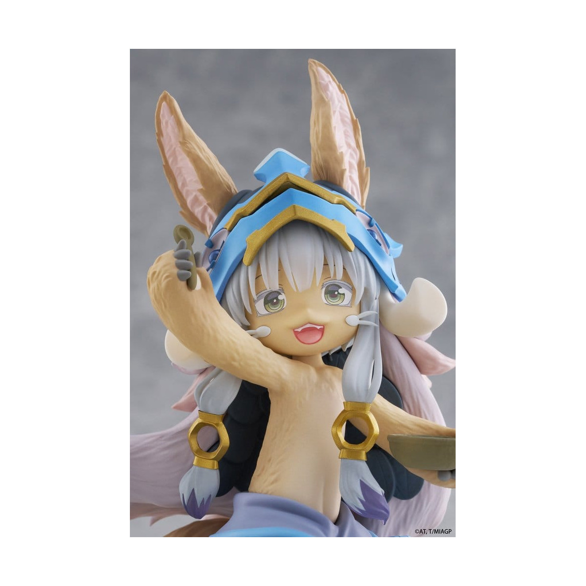 Taito - Nanachi, la mona del escritorio (versión «Hora de comer») - Made in Abyss