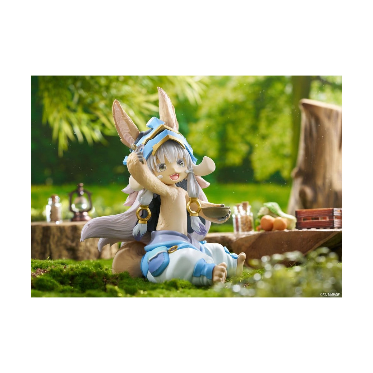 Taito - Nanachi, la mona del escritorio (versión «Hora de comer») - Made in Abyss