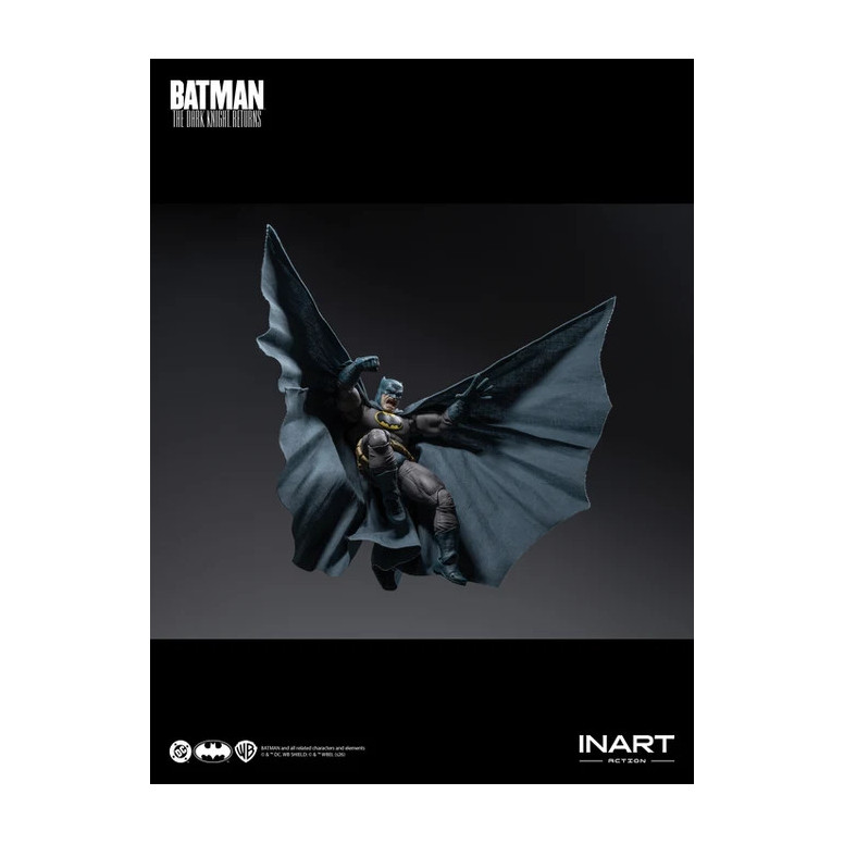 INART - Batman: El regreso del Caballero Oscuro - Figura de Batman (traje azul) a escala 1/12