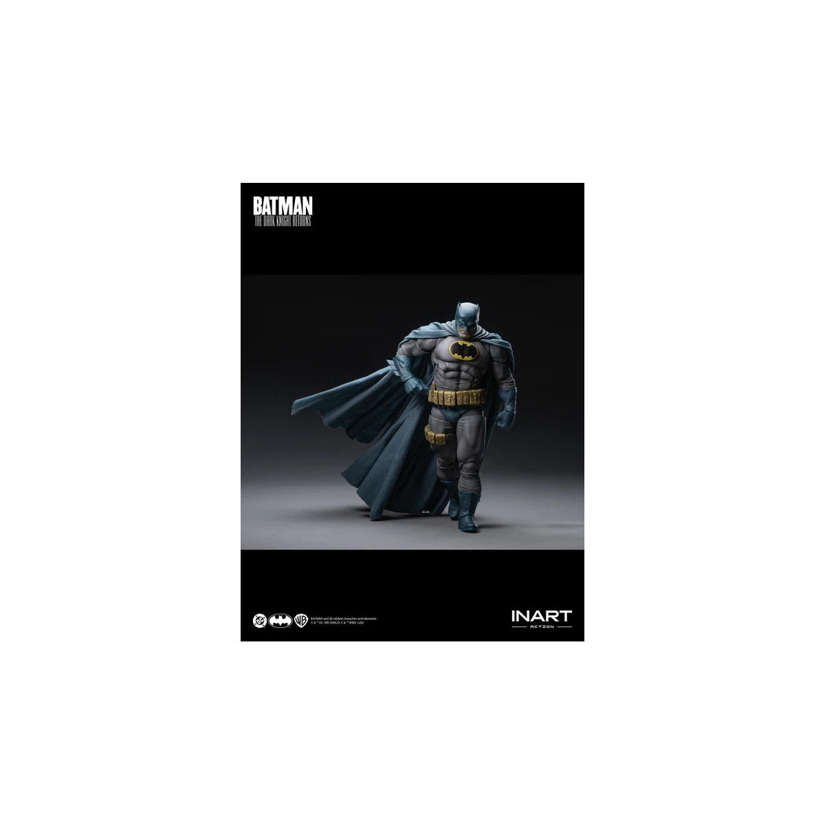 INART - Batman: El regreso del Caballero Oscuro - Figura de Batman (traje azul) a escala 1/12